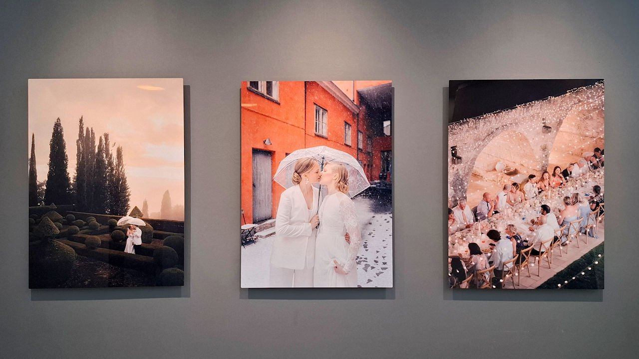 Tarinoita rakkaudesta -valokuvanäyttely