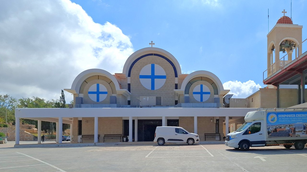 Agia Napan keskusaukion kirkko