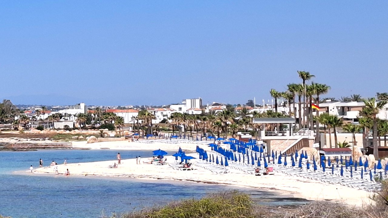 Läntisin Agia Napan rannoista